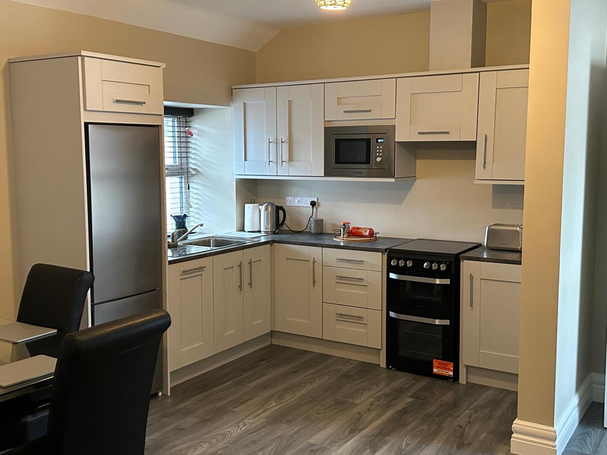 Adams Complex Apartman Tullamore Kültér fotó